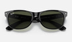 Ray-Ban RB2132 New Wayfarer Noir de face, branches fermées