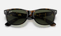 Ray-Ban RB2132 New Wayfarer Écaille de face, branches fermées