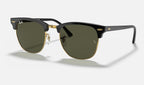 Ray-Ban RB3016 Clubmaster Noir et doré de trois-quarts