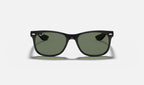 Ray-Ban RJ9052S Junior New Wayfarer Noir de face