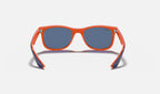 Ray-Ban RJ9052S Junior New Wayfarer Bleu et orange de dos