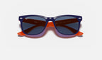 Ray-Ban RJ9052S Junior New Wayfarer Bleu et orange de face, branches fermées