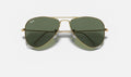 Ray-Ban RJ9506S Junior Aviator Doré de face, branches fermées