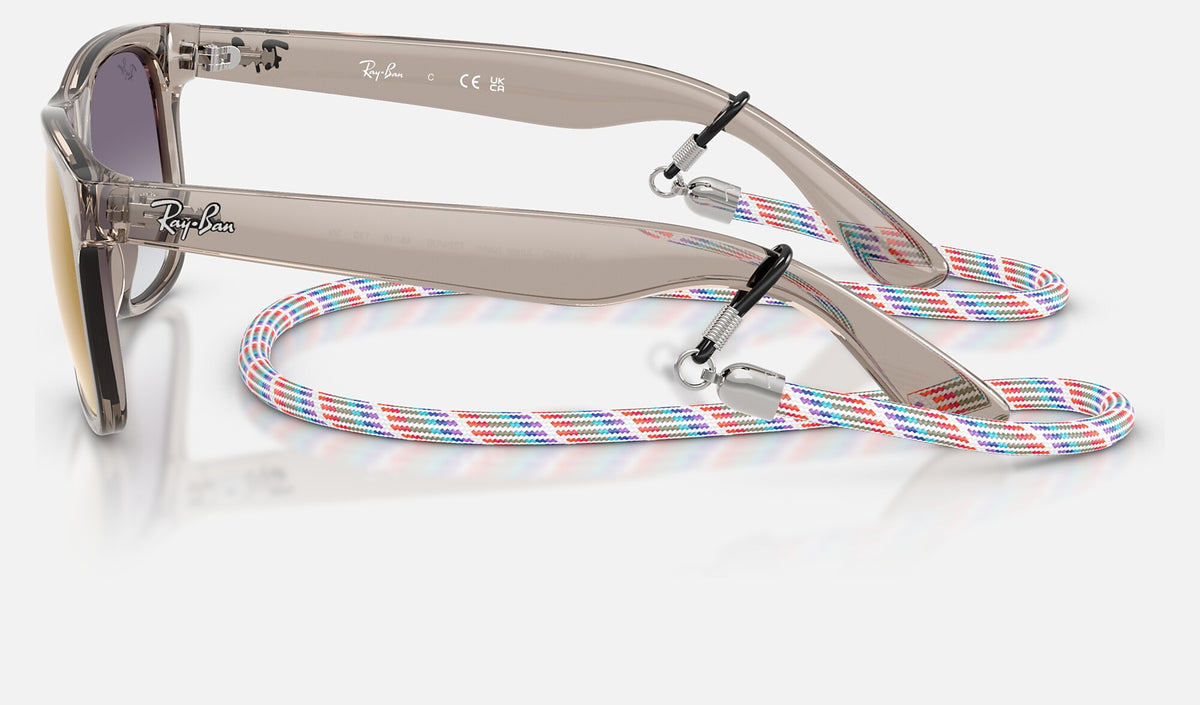 Ray-Ban RJ9069S Junior Justin Gris transparent de profil