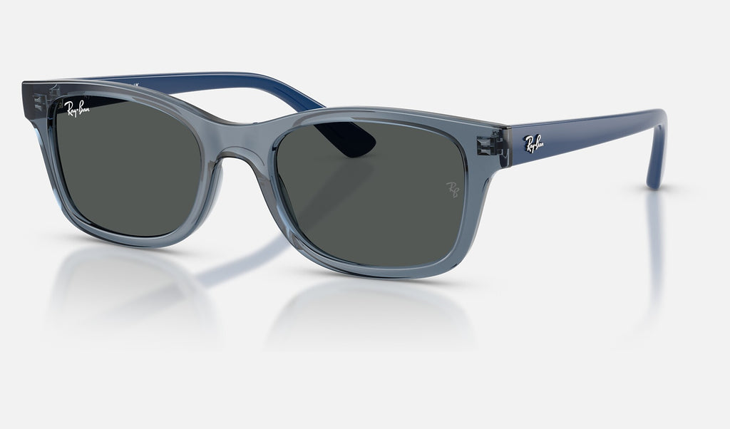 Ray-Ban RJ9086S Bleu transparent de trois-quarts