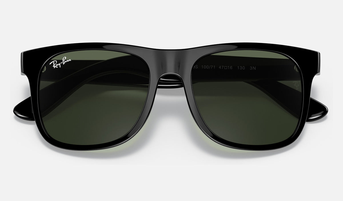 Ray-Ban RJ9069S Junior Justin Noir de face, branches fermées