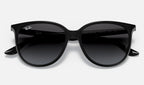 Ray-Ban RB4378 Noir de face, branches fermées